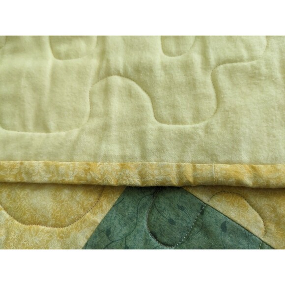 Spring Quilt Handmade 104\